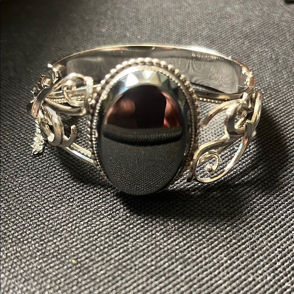Whiting & Davis Black Oval Stone Silver Bracelet